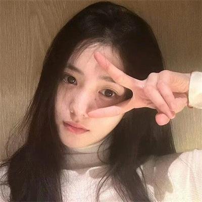 诈骗女神海报